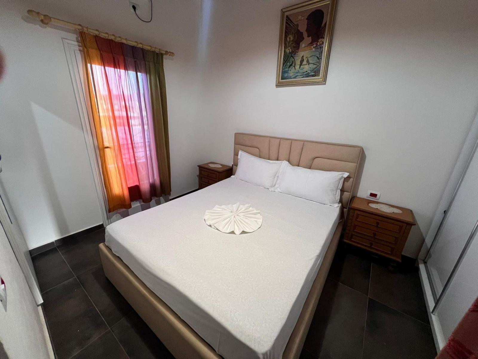 Guest Rooms Arbri Vlorë Exterior foto